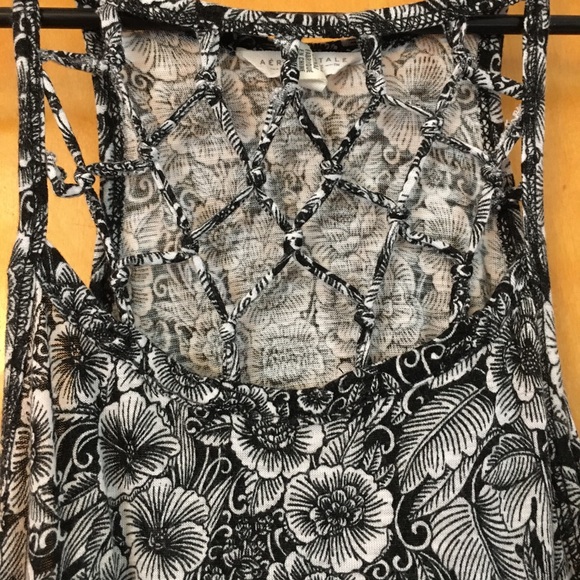 𝗧𝗿𝗼𝗽𝗶𝗰𝗮𝗹 𝗙𝗹𝗼𝘄𝘆 𝗧𝗮𝗻𝗸 𝗧𝗼𝗽 - Picture 5 of 7